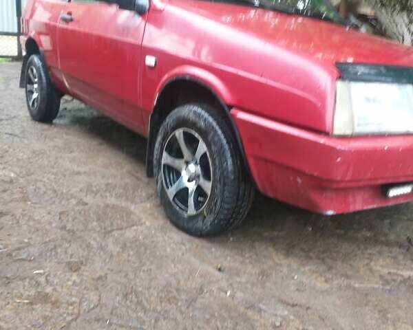 Червоний ВАЗ 2108, об'ємом двигуна 1.1 л та пробігом 94 тис. км за 900 $, фото 1 на Automoto.ua
