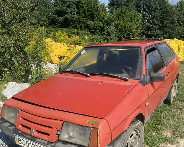 Красный ВАЗ 2108, объемом двигателя 1.3 л и пробегом 130 тыс. км за 650 $, фото 1 на Automoto.ua
