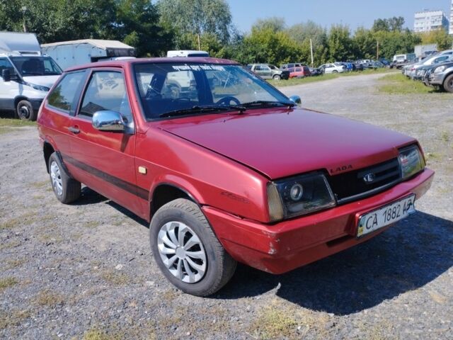 Красный ВАЗ 2108, объемом двигателя 0 л и пробегом 50 тыс. км за 501 $, фото 1 на Automoto.ua