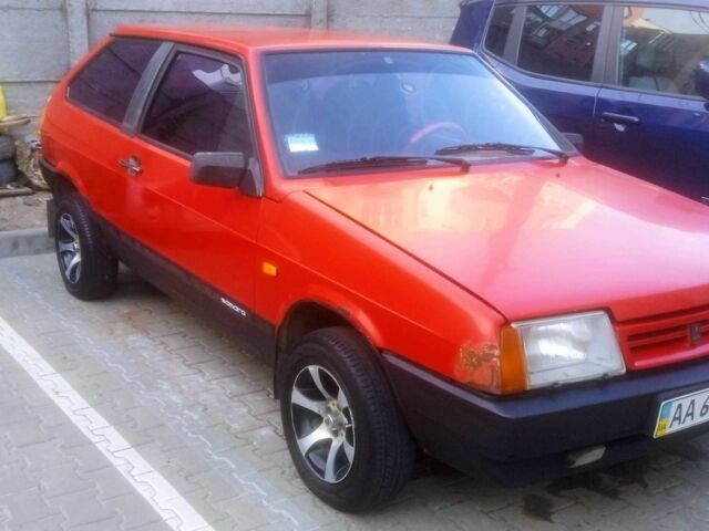 Красный ВАЗ 2108, объемом двигателя 0 л и пробегом 110 тыс. км за 674 $, фото 1 на Automoto.ua
