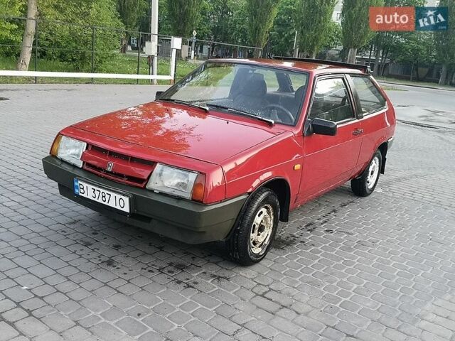 Красный ВАЗ 2108, объемом двигателя 1.5 л и пробегом 99 тыс. км за 800 $, фото 1 на Automoto.ua