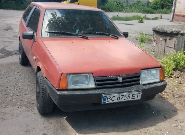 Красный ВАЗ 2108, объемом двигателя 1.3 л и пробегом 3 тыс. км за 480 $, фото 1 на Automoto.ua