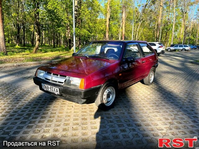 Красный ВАЗ 2108, объемом двигателя 1.5 л и пробегом 170 тыс. км за 800 $, фото 1 на Automoto.ua