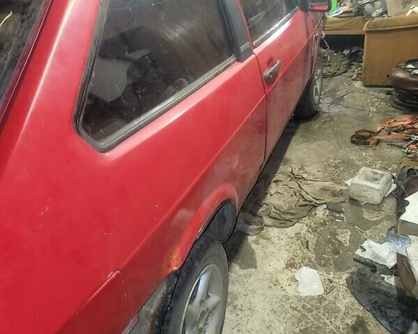 ВАЗ 2108 1990 в Бериславе на Automoto.ua Красный ВАЗ 2108, объемом двигателя 1.1 л и пробегом 56 тыс. км за 834 $, фото 1 на Automoto.ua