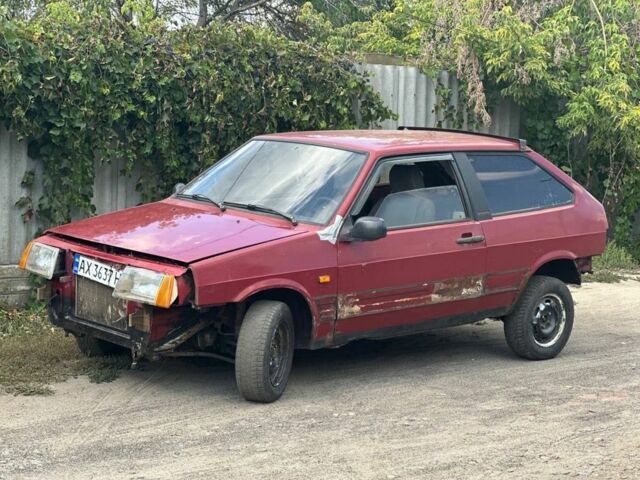 Красный ВАЗ 2108, объемом двигателя 1.5 л и пробегом 150 тыс. км за 373 $, фото 1 на Automoto.ua