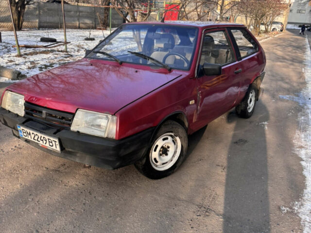 Красный ВАЗ 2108, объемом двигателя 1.1 л и пробегом 780 тыс. км за 1050 $, фото 1 на Automoto.ua