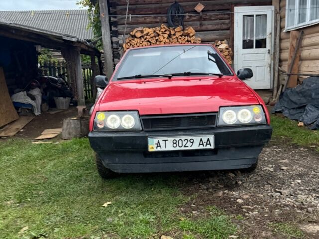 Красный ВАЗ 2108, объемом двигателя 1.3 л и пробегом 93 тыс. км за 1100 $, фото 1 на Automoto.ua