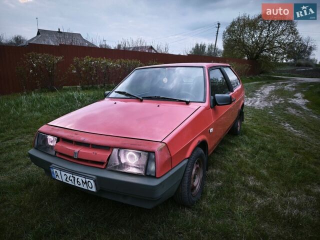 Красный ВАЗ 2108, объемом двигателя 1.3 л и пробегом 100 тыс. км за 900 $, фото 1 на Automoto.ua