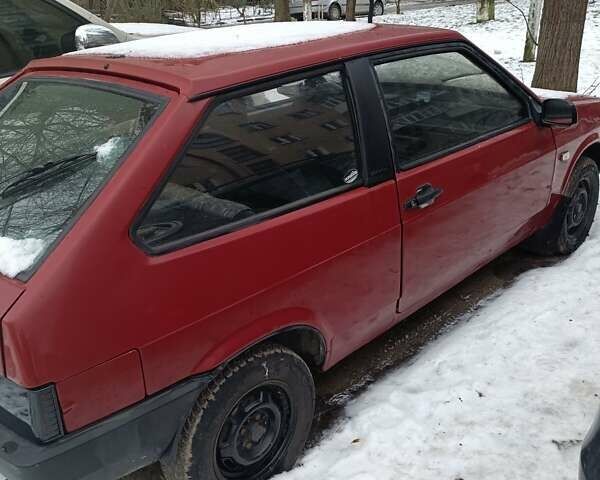 Красный ВАЗ 2108, объемом двигателя 1.3 л и пробегом 350 тыс. км за 950 $, фото 1 на Automoto.ua