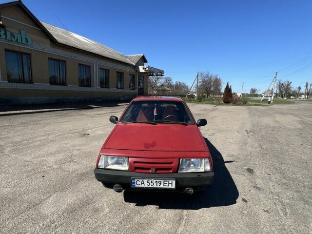 Красный ВАЗ 2108, объемом двигателя 1.3 л и пробегом 77 тыс. км за 644 $, фото 1 на Automoto.ua