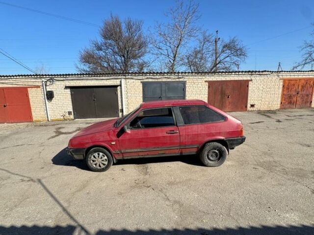 Красный ВАЗ 2108, объемом двигателя 1.5 л и пробегом 111 тыс. км за 565 $, фото 1 на Automoto.ua