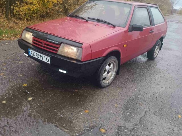 Красный ВАЗ 2108, объемом двигателя 1.3 л и пробегом 250 тыс. км за 900 $, фото 1 на Automoto.ua