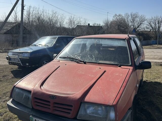 Красный ВАЗ 2108, объемом двигателя 1.3 л и пробегом 200 тыс. км за 387 $, фото 1 на Automoto.ua