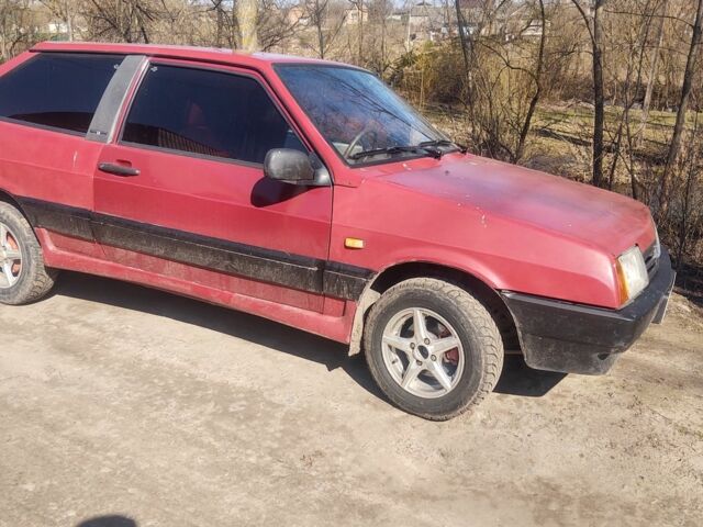 Красный ВАЗ 2108, объемом двигателя 1.3 л и пробегом 200 тыс. км за 850 $, фото 1 на Automoto.ua