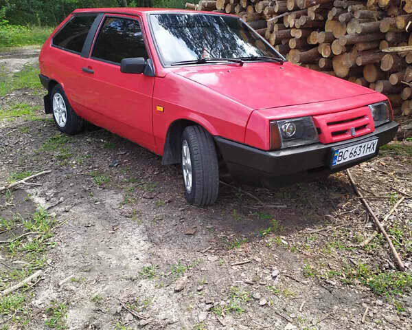 Красный ВАЗ 2108, объемом двигателя 1.1 л и пробегом 176 тыс. км за 2500 $, фото 1 на Automoto.ua