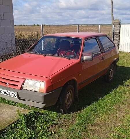 Красный ВАЗ 2108, объемом двигателя 1.3 л и пробегом 176 тыс. км за 1000 $, фото 1 на Automoto.ua