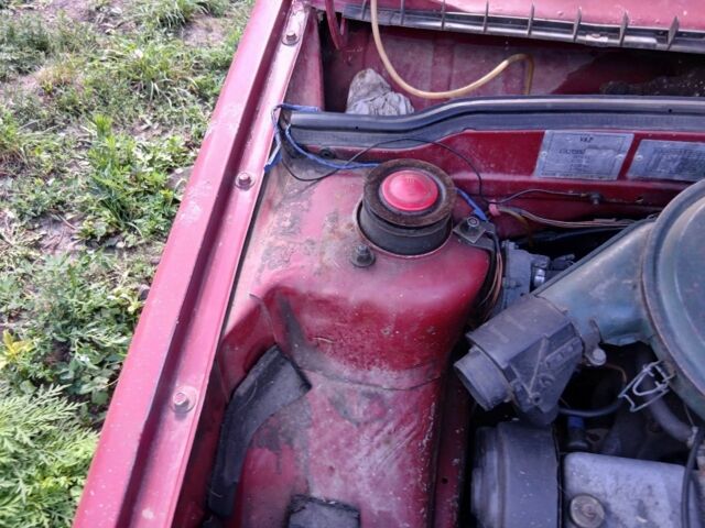 Червоний ВАЗ 2108, об'ємом двигуна 1.5 л та пробігом 200 тис. км за 344 $, фото 1 на Automoto.ua