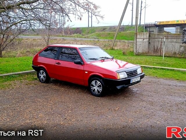 Красный ВАЗ 2108, объемом двигателя 1.5 л и пробегом 160 тыс. км за 950 $, фото 1 на Automoto.ua