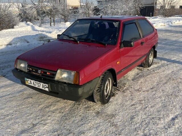 Красный ВАЗ 2108, объемом двигателя 1.3 л и пробегом 431 тыс. км за 1200 $, фото 1 на Automoto.ua