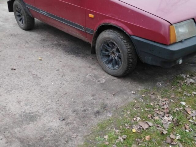 Красный ВАЗ 2108, объемом двигателя 1.3 л и пробегом 1 тыс. км за 593 $, фото 1 на Automoto.ua