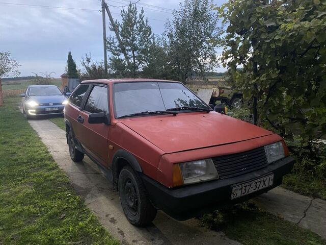 Красный ВАЗ 2108, объемом двигателя 1.3 л и пробегом 100 тыс. км за 650 $, фото 1 на Automoto.ua