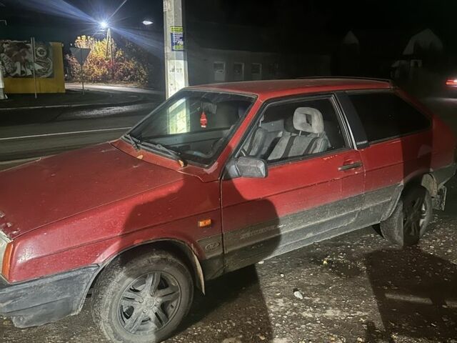 Красный ВАЗ 2108, объемом двигателя 1.5 л и пробегом 100 тыс. км за 1100 $, фото 1 на Automoto.ua