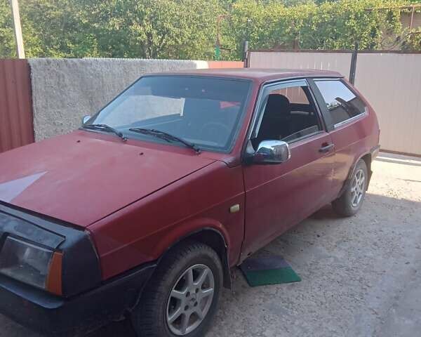 Красный ВАЗ 2108, объемом двигателя 0 л и пробегом 333 тыс. км за 650 $, фото 1 на Automoto.ua