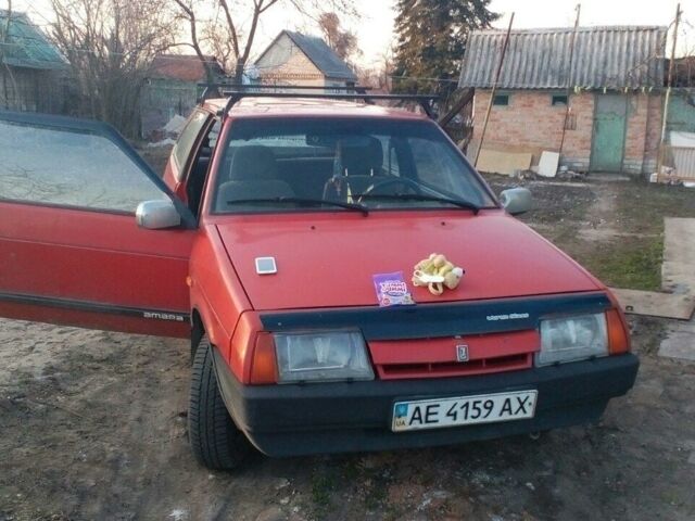Красный ВАЗ 2108, объемом двигателя 1.3 л и пробегом 150 тыс. км за 1500 $, фото 1 на Automoto.ua