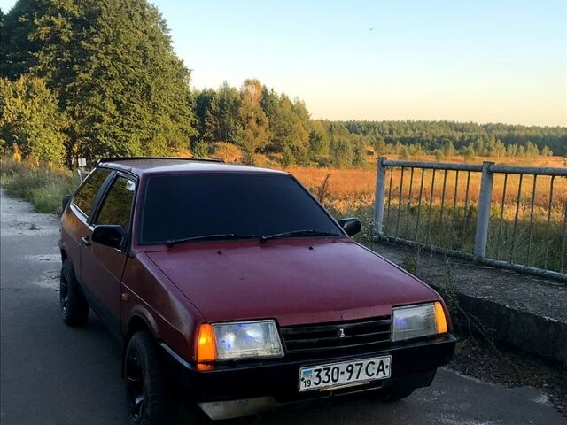 Красный ВАЗ 2108, объемом двигателя 1.3 л и пробегом 264 тыс. км за 650 $, фото 1 на Automoto.ua