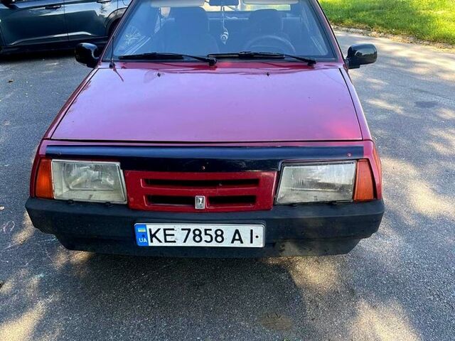 Красный ВАЗ 2108, объемом двигателя 1.1 л и пробегом 125 тыс. км за 1400 $, фото 1 на Automoto.ua