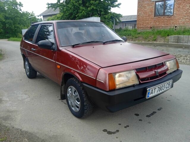 Красный ВАЗ 2108, объемом двигателя 1.1 л и пробегом 260 тыс. км за 1200 $, фото 1 на Automoto.ua