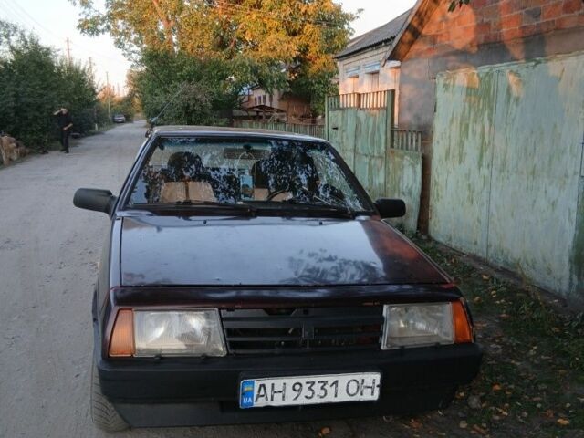 Красный ВАЗ 2108, объемом двигателя 1.3 л и пробегом 290 тыс. км за 703 $, фото 1 на Automoto.ua