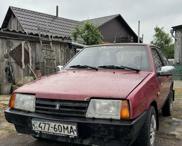Красный ВАЗ 2108, объемом двигателя 1.3 л и пробегом 100 тыс. км за 550 $, фото 1 на Automoto.ua