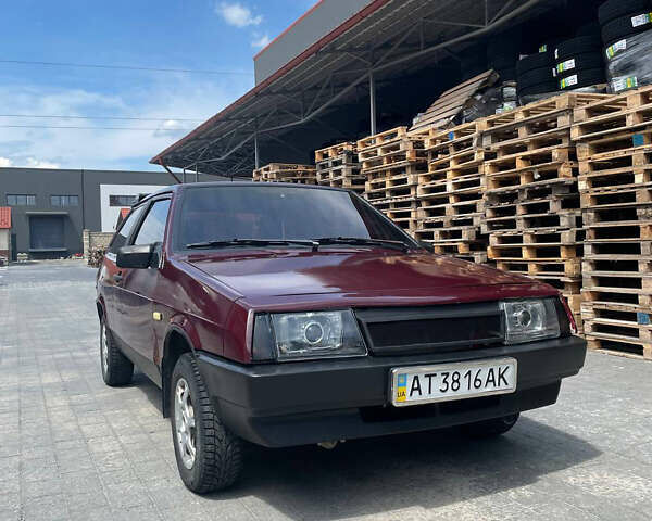 Красный ВАЗ 2108, объемом двигателя 1.3 л и пробегом 254 тыс. км за 1000 $, фото 1 на Automoto.ua
