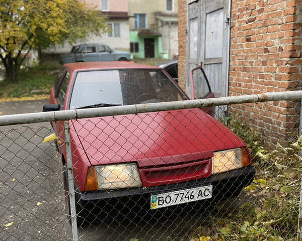 Красный ВАЗ 2108, объемом двигателя 1.3 л и пробегом 170 тыс. км за 650 $, фото 1 на Automoto.ua