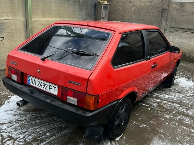 Красный ВАЗ 2108, объемом двигателя 1.5 л и пробегом 90 тыс. км за 1500 $, фото 1 на Automoto.ua