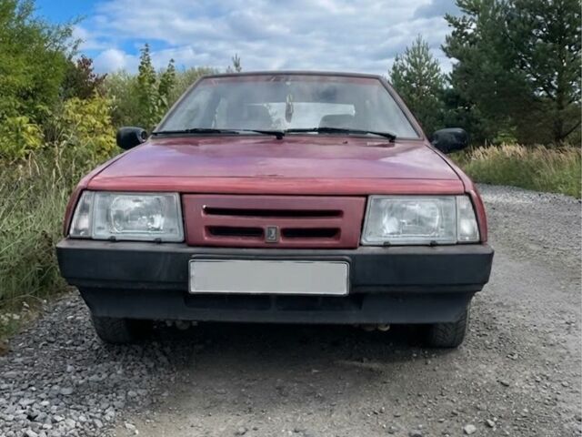 Красный ВАЗ 2108, объемом двигателя 1.1 л и пробегом 86 тыс. км за 799 $, фото 1 на Automoto.ua