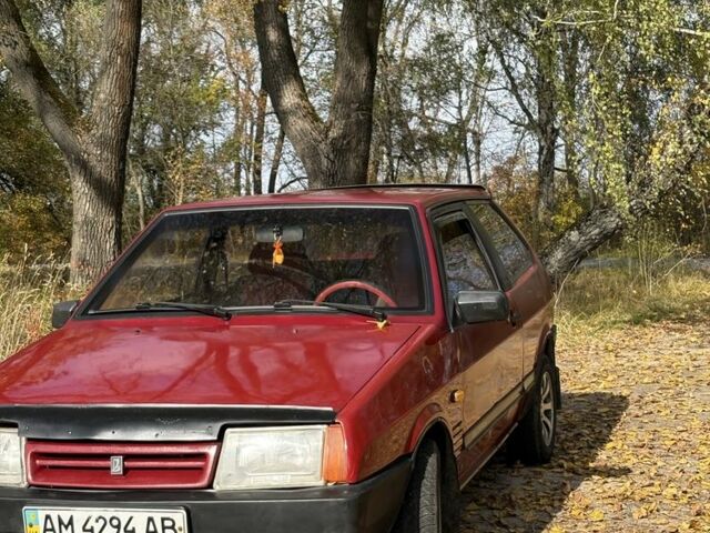 Червоний ВАЗ 2108, об'ємом двигуна 1.5 л та пробігом 92 тис. км за 650 $, фото 1 на Automoto.ua