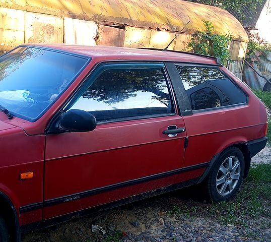 Червоний ВАЗ 2108, об'ємом двигуна 1.5 л та пробігом 194 тис. км за 999 $, фото 1 на Automoto.ua