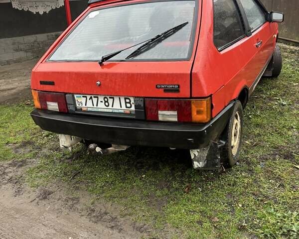 Красный ВАЗ 2108, объемом двигателя 1.1 л и пробегом 130 тыс. км за 600 $, фото 1 на Automoto.ua