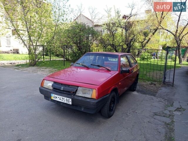 Красный ВАЗ 2108, объемом двигателя 1.3 л и пробегом 200 тыс. км за 799 $, фото 1 на Automoto.ua