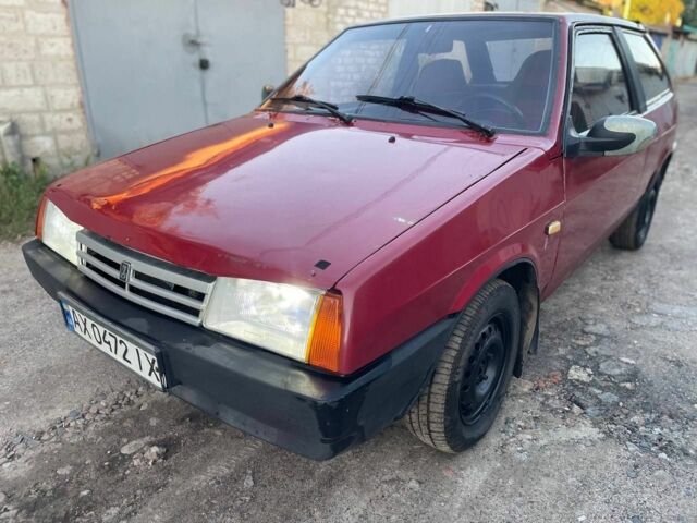 Красный ВАЗ 2108, объемом двигателя 1.5 л и пробегом 250 тыс. км за 622 $, фото 1 на Automoto.ua