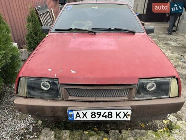 Красный ВАЗ 2108, объемом двигателя 1.3 л и пробегом 300 тыс. км за 667 $, фото 1 на Automoto.ua