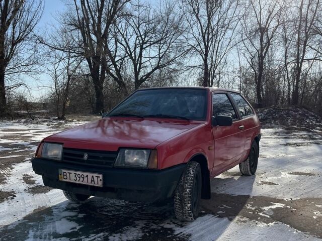 Красный ВАЗ 2108, объемом двигателя 1.3 л и пробегом 87 тыс. км за 812 $, фото 1 на Automoto.ua