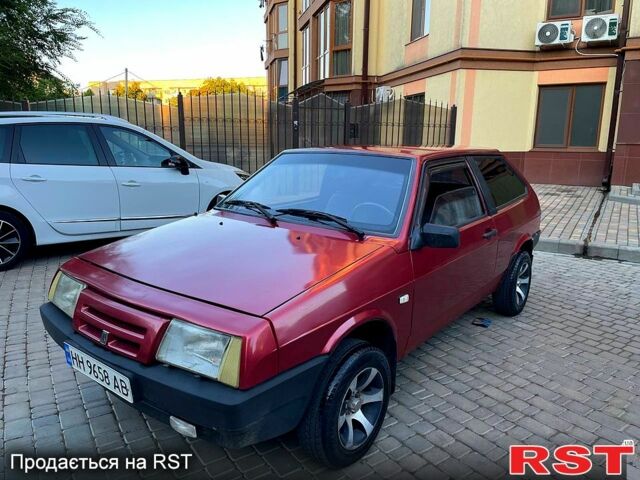 Красный ВАЗ 2108, объемом двигателя 1.3 л и пробегом 0 тыс. км за 1250 $, фото 1 на Automoto.ua