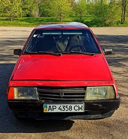 Красный ВАЗ 2108, объемом двигателя 1.5 л и пробегом 0 тыс. км за 520 $, фото 1 на Automoto.ua