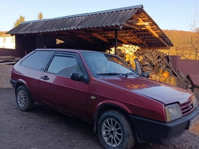 Красный ВАЗ 2108, объемом двигателя 1 л и пробегом 345 тыс. км за 415 $, фото 1 на Automoto.ua