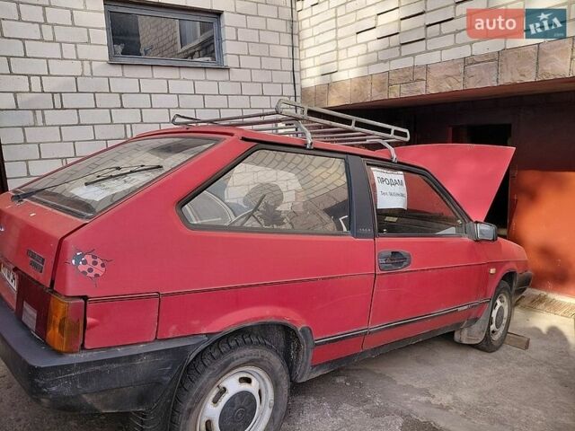 Красный ВАЗ 2108, объемом двигателя 1.3 л и пробегом 200 тыс. км за 950 $, фото 1 на Automoto.ua