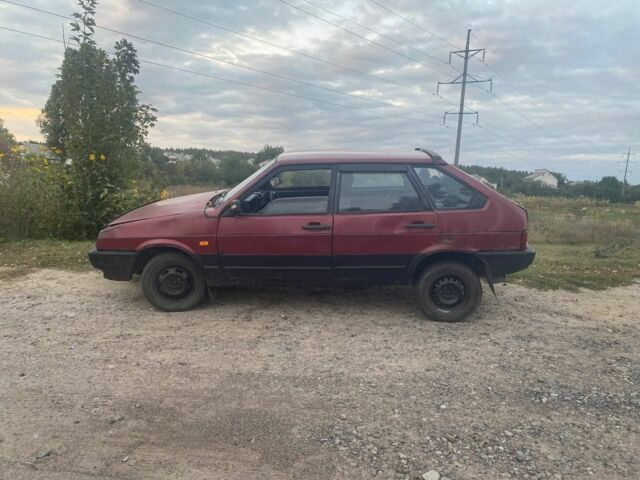 Красный ВАЗ 2108, объемом двигателя 0 л и пробегом 333 тыс. км за 316 $, фото 1 на Automoto.ua