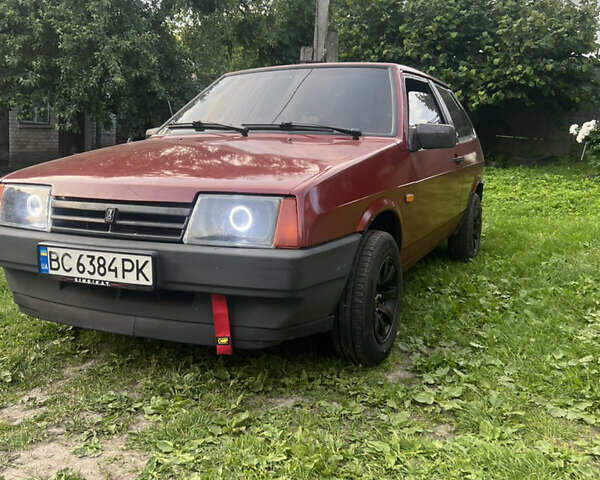 Красный ВАЗ 2108, объемом двигателя 1.1 л и пробегом 124 тыс. км за 2400 $, фото 1 на Automoto.ua
